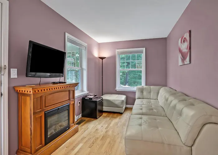 Moondance Ridge Suites
